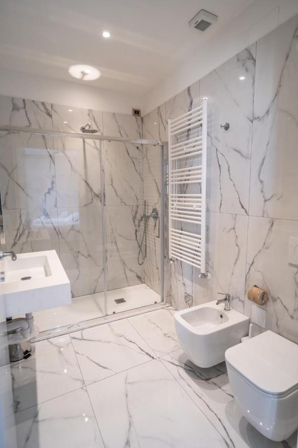 Hotel Globo Suite-Correnti Hotels Сан Ремо Екстериор снимка