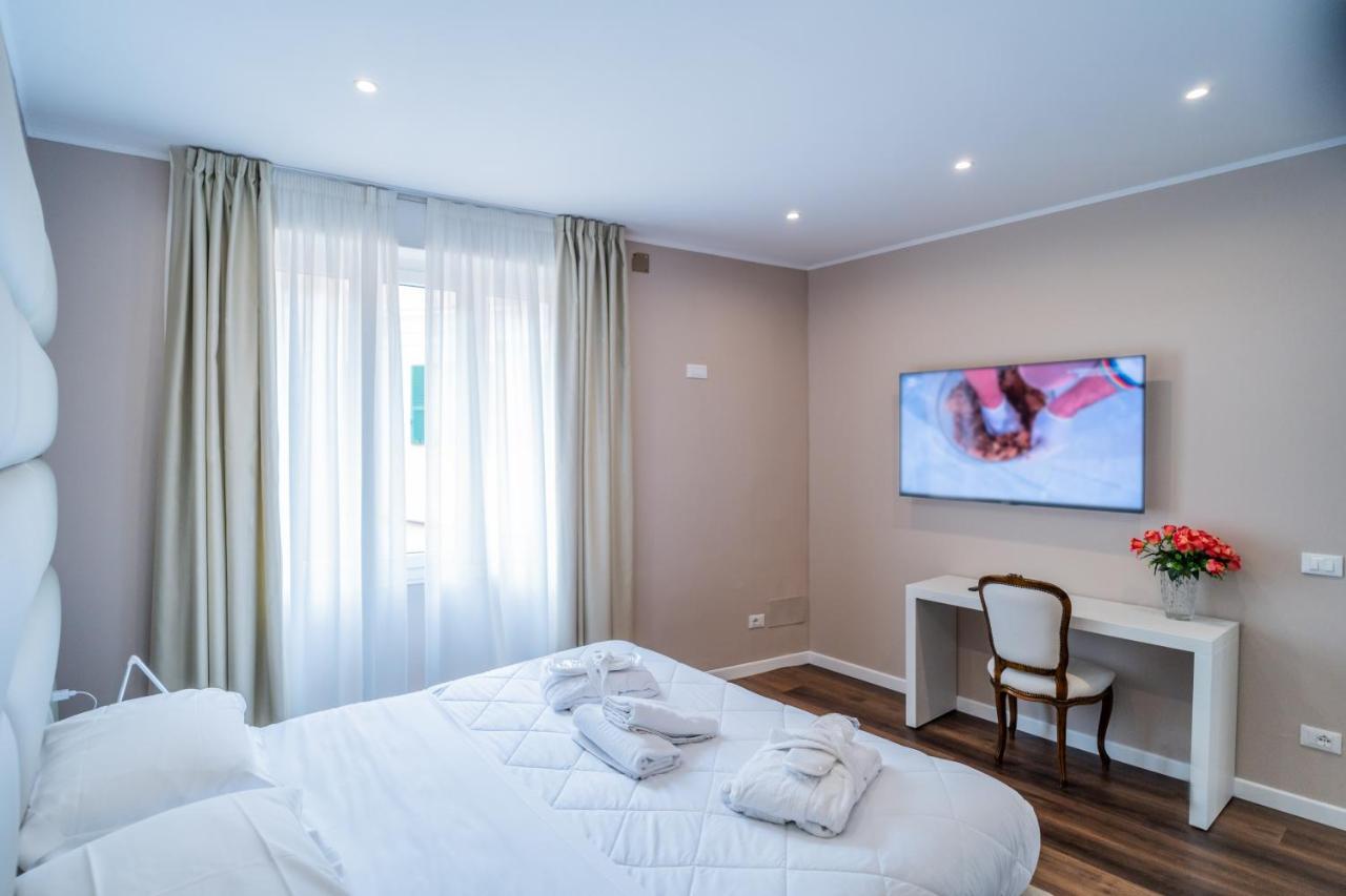 Hotel Globo Suite-Correnti Hotels Сан Ремо Екстериор снимка